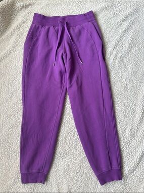 Lululemon sweat pants Moonlight Magenta Size 6
